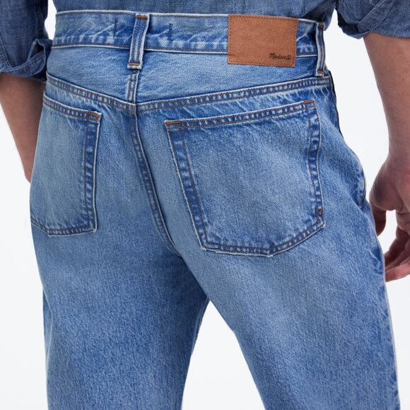 The 1991 Straight-Leg Jean Athens Wash 33x30 - Picture 4 of 5